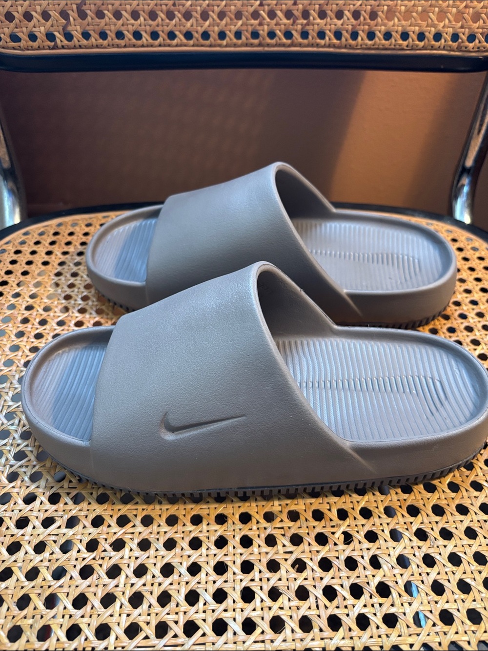 Nike Calm Minimalist Gray Slide Sandals - Picture 3 of 6